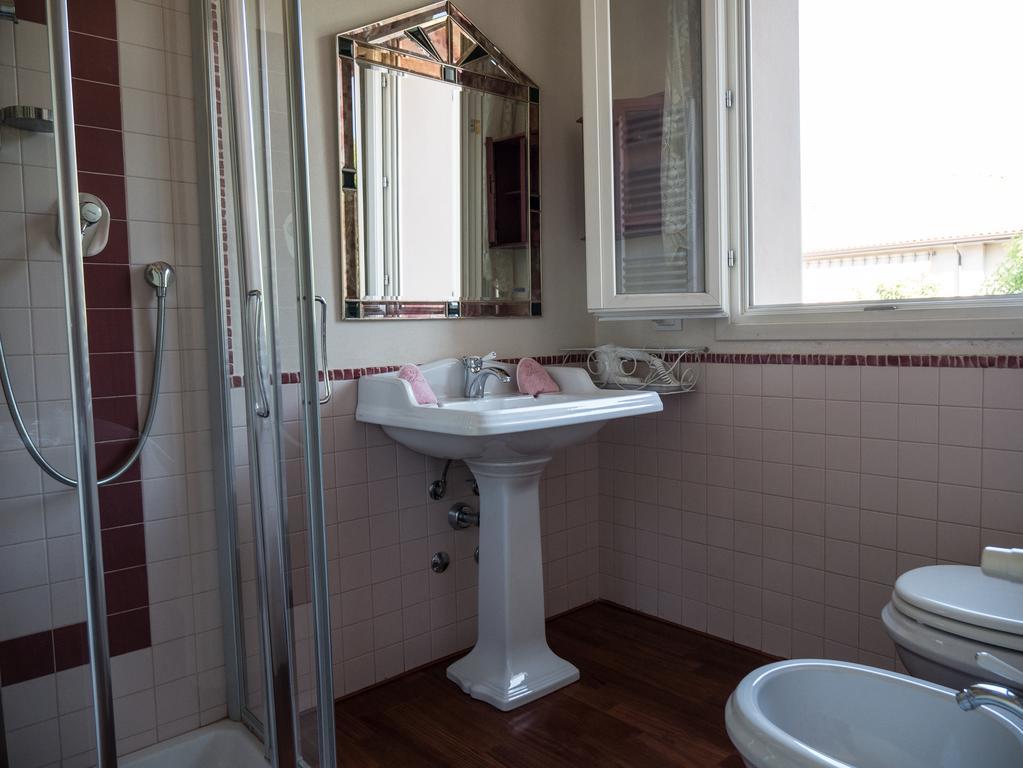 B&B Zelmira Римини Екстериор снимка